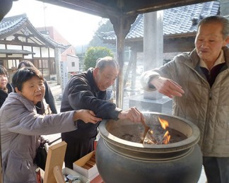 岩屋寺へ初詣