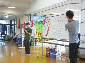 社会福祉士実習生が奮闘中です