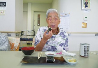 お寿司屋さんが来所