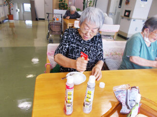 みなみ苑「暑い夏にはかき氷」