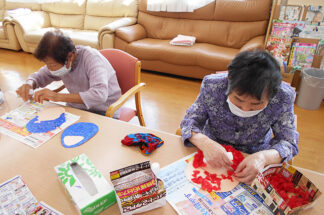 壁面作り「だるまさんがころんだ」