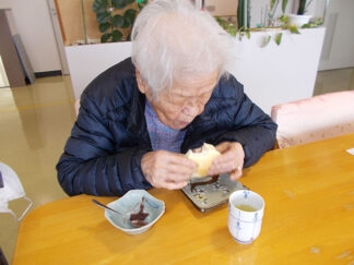 みなみ苑「どらやき」