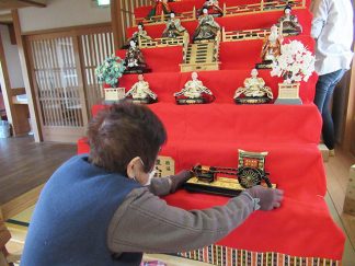 ひだまり、そよかぜ「ひな祭り」