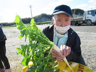 そよかぜデイサービス「冬野菜」