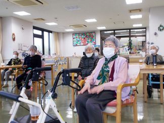みなみ苑「健康体操」
