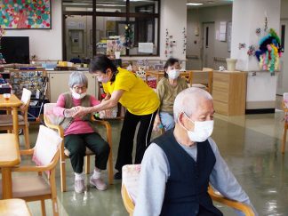 みなみ苑「健康体操」
