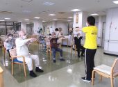 みなみ苑「健康体操」