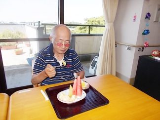 みなみ苑「フルーツデイ」