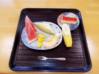 みなみ苑「フルーツデイ」