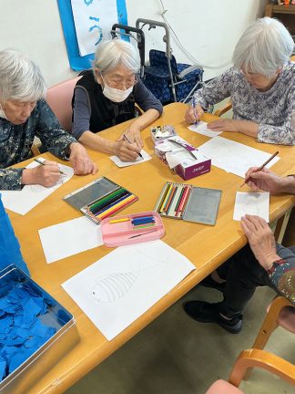 あい寿の丘「お絵描き」