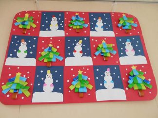 クリスマスの壁飾り