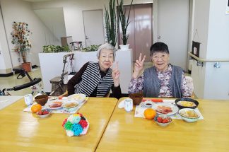 みなみ苑「新年会」