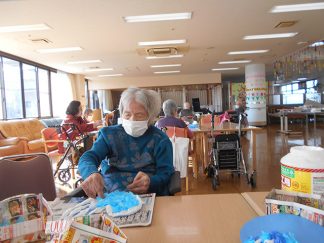 南知多町デイサービスセンター「鯛の壁面」